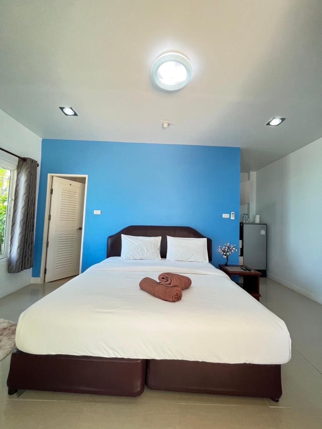 מאה נאם ביץ' Maenam Villa Hotel מראה חיצוני תמונה
